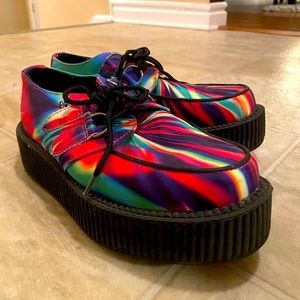 TUK Rainbow Creepers